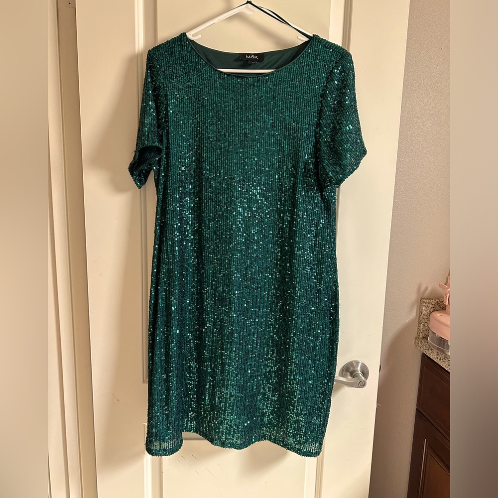 Fun green sequin cocktail dress perfect for any party or special occasion!